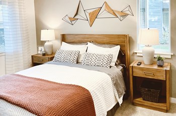 407 Valley Ave. NE 1-3 Beds Apartment for Rent - Photo Gallery 4