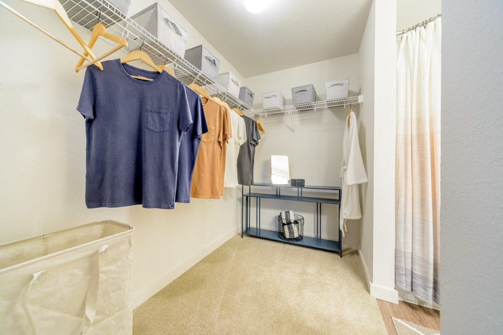 Meridian Pointe Apartment Homes