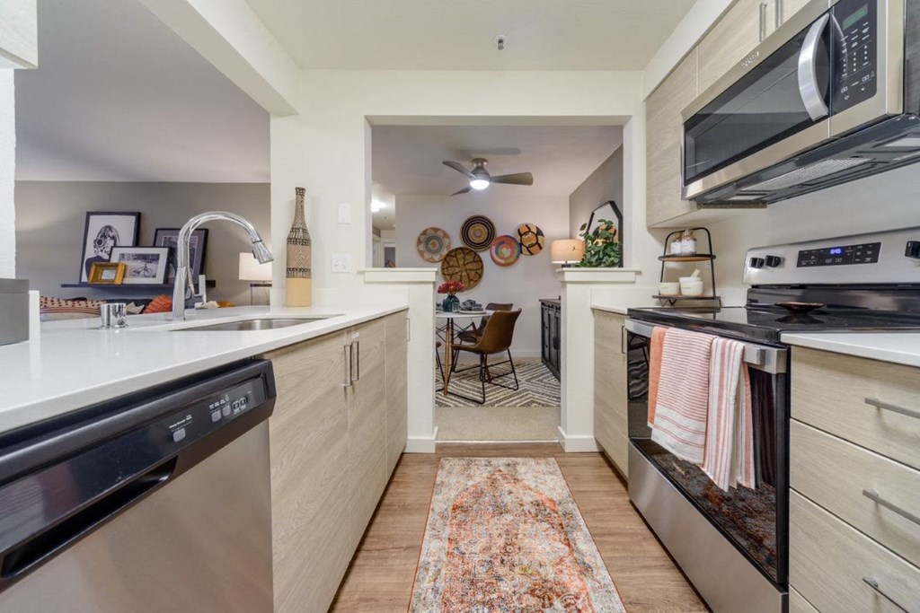 Meridian Pointe Apartment Homes