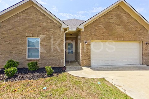 14634 Griffin St 4 Beds Apartment for Rent