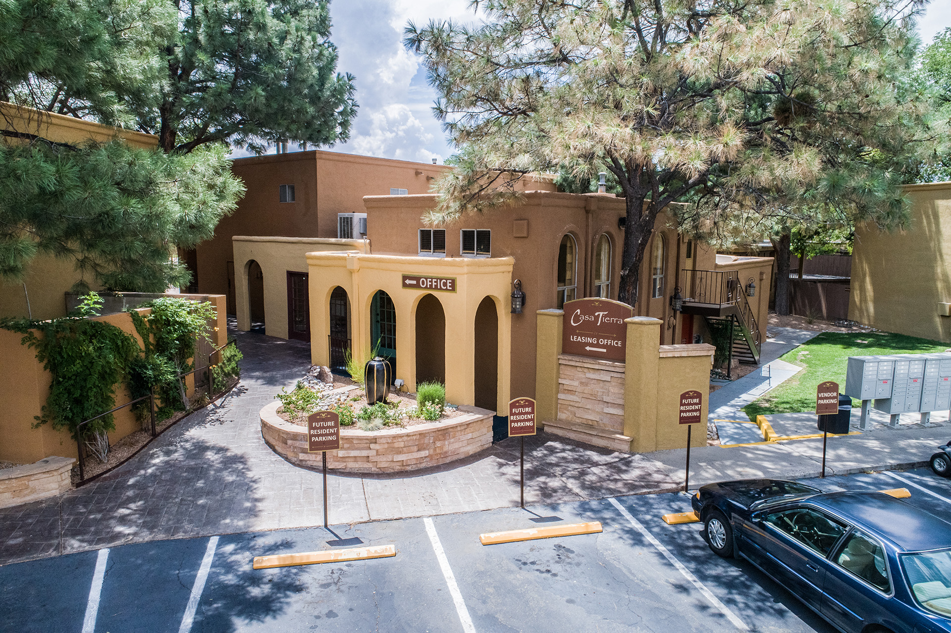 Casa Tierra | Apartments in Albuquerque, NM