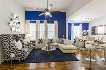 Tall-Windows at Mansions Lakeway, Lakeway, 78738