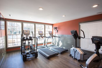 1185 Mountain Creek Road 1-2 Beds Apartment for Rent - Photo Gallery 3
