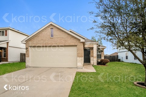 711 Perseus 3 Beds Apartment for Rent