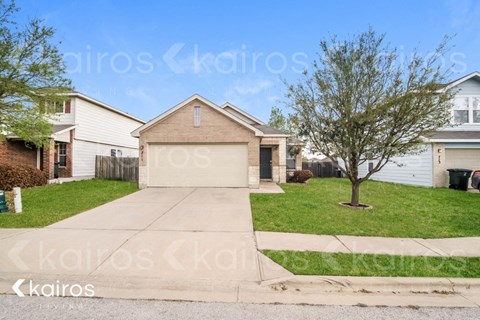 711 Perseus 3 Beds Apartment for Rent