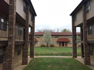 625 East Redbud Dr. 2 Beds Apartment for Rent