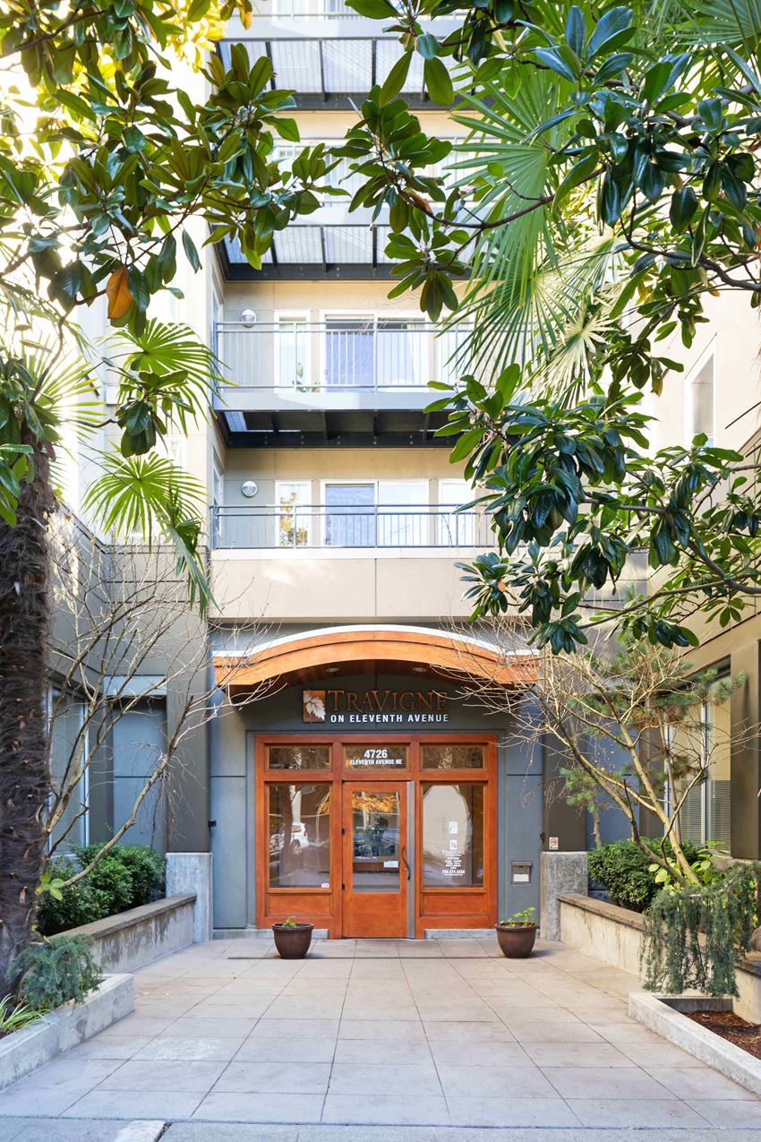 4726 11th Avenue NE 1-2 Beds Apartment for Rent - Photo Gallery