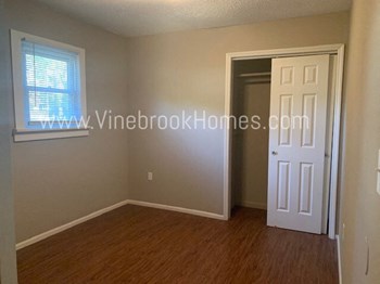418 Scenic Dr 1 Bed House for Rent - Photo Gallery 4
