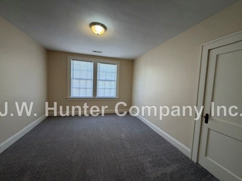 202 ATLANTIC CHRISTIAN COLLEGE DRIVE W 3 Beds Apartment for Rent