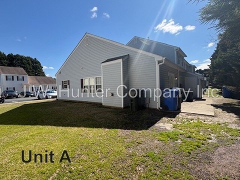 2209-6 VILLAGE DRIVE 2 Beds Apartment for Rent