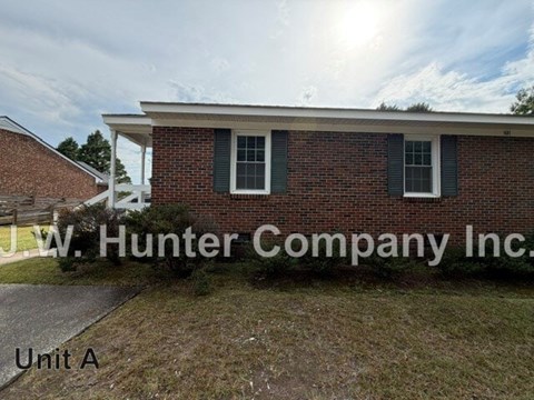 3011 BUCKINGHAM ROAD 2 Beds Apartment for Rent