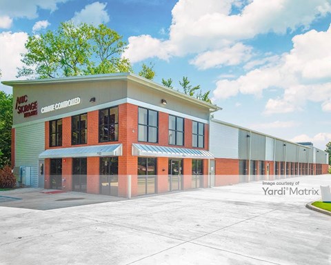 Storage Units for Rent available at 7133 South Jackson Avenue, Tulsa, OK 74132