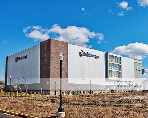 Storage Units for Rent available at 320 South River Street, Hackensack, NJ 07601