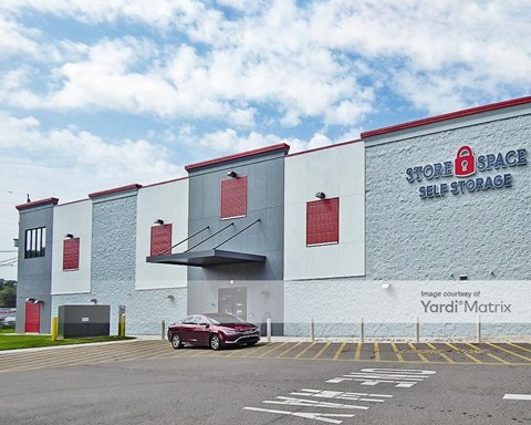 Storage Units for Rent available at 1820 Kings Avenue, Jacksonville, FL 32207