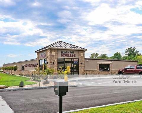 Storage Units for Rent available at 3601 North Morrison Road, Muncie, IN 47304