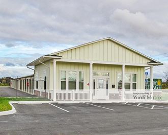 Storage Units for Rent available at 1990 Davenport Blvd, Davenport, FL 33837