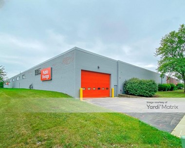 Storage Units for Rent available at 2401 Palmer Drive, Schaumburg, IL 60173 Photo Gallery 1