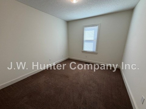 5338 CASTLEWOOD DRIVE 3 Beds Apartment for Rent