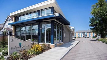 Front Office - Photo Gallery 2