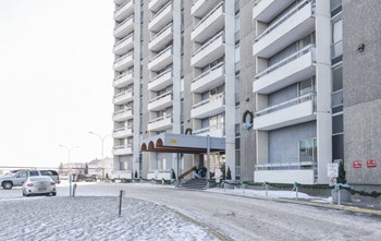 Strathcona House 1204 10883 Saskatchewan Dr - SUR 1 Bed Apartment for Rent - Photo Gallery 5