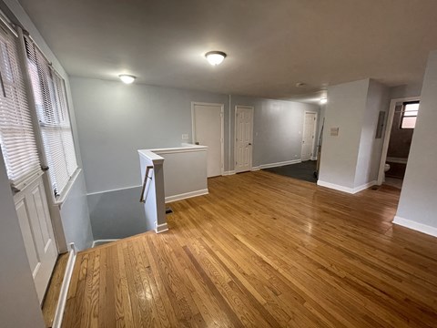 7314-22 North Winchester Avenue Studio-3 Beds Apartment for Rent - Photo Gallery 25