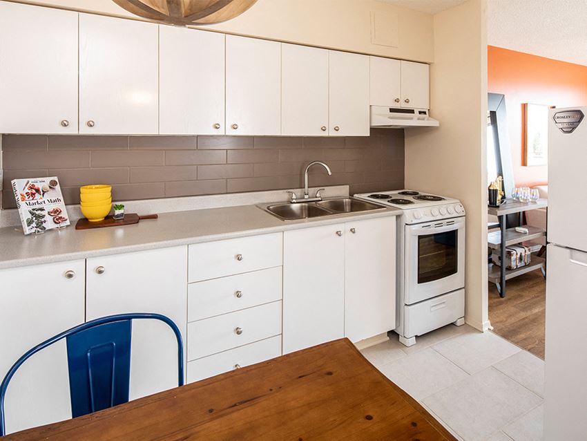 Lakeview Apartments, 360 Croydon Avenue, Ottawa, ON RentCafe