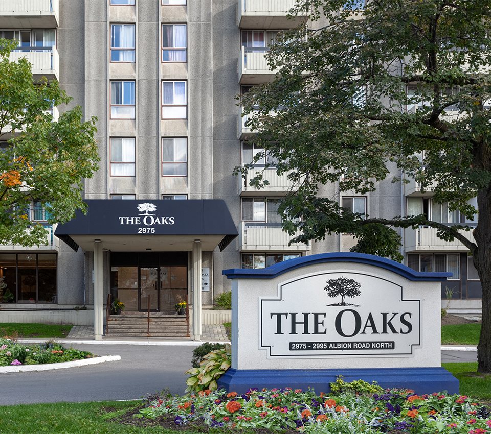 The Oaks Apartments Apartments in Ottawa, ON