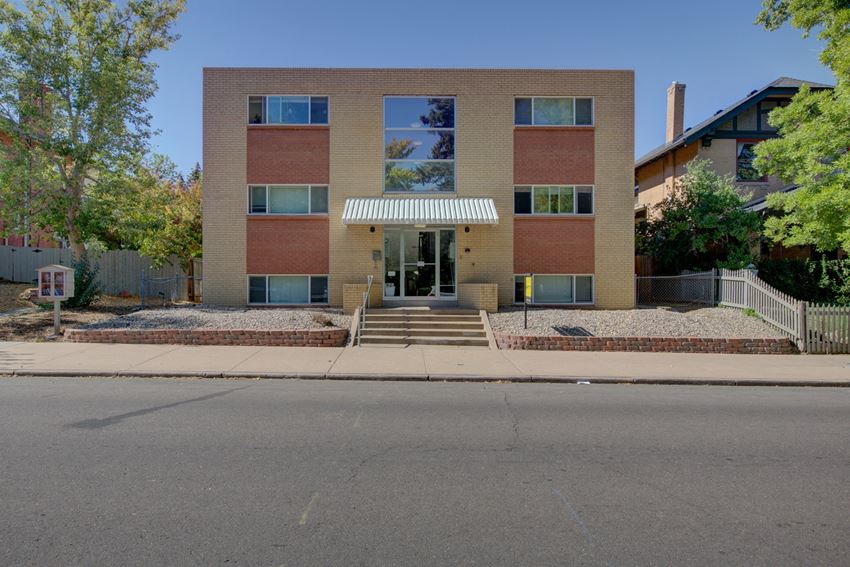 1325 Madison Apartments in Denver, CO - Photo Gallery 1