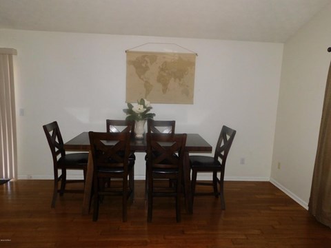 312 Kathryn Court 3 Beds Apartment for Rent