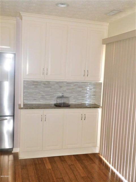 312 Kathryn Court 3 Beds Apartment for Rent