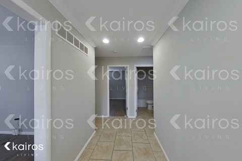 2543 Pontchartrain Dr 3 Beds Apartment for Rent