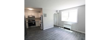 Studio, 1 Bathroom