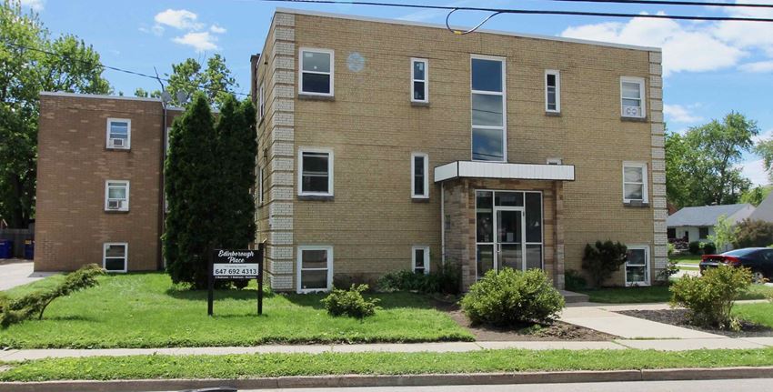 5335 Wyandotte Street East Studio-2 Beds Apartment for Rent - Photo Gallery 1