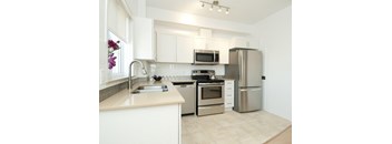 1 Bedroom, 1 Bathroom