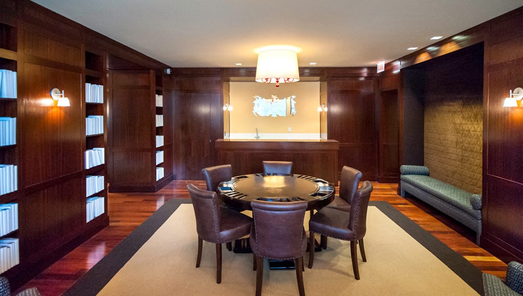 Resident lounge with poker table