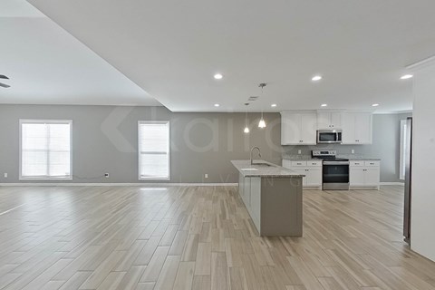 113 White Water Ln 3 Beds Apartment for Rent