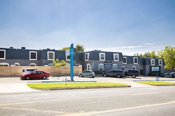 Mueller Square Apartment Homes