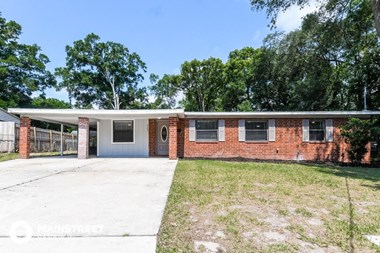 2406 Lake Lucina Dr 4 Beds Apartment for Rent