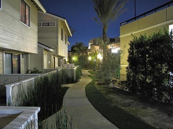 TOWNHOMES TOWNHOMES - Photo Gallery 4