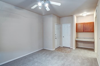 Rosemont at Mayfield Villas Apartments Living Room and Front Door - Photo Gallery 6