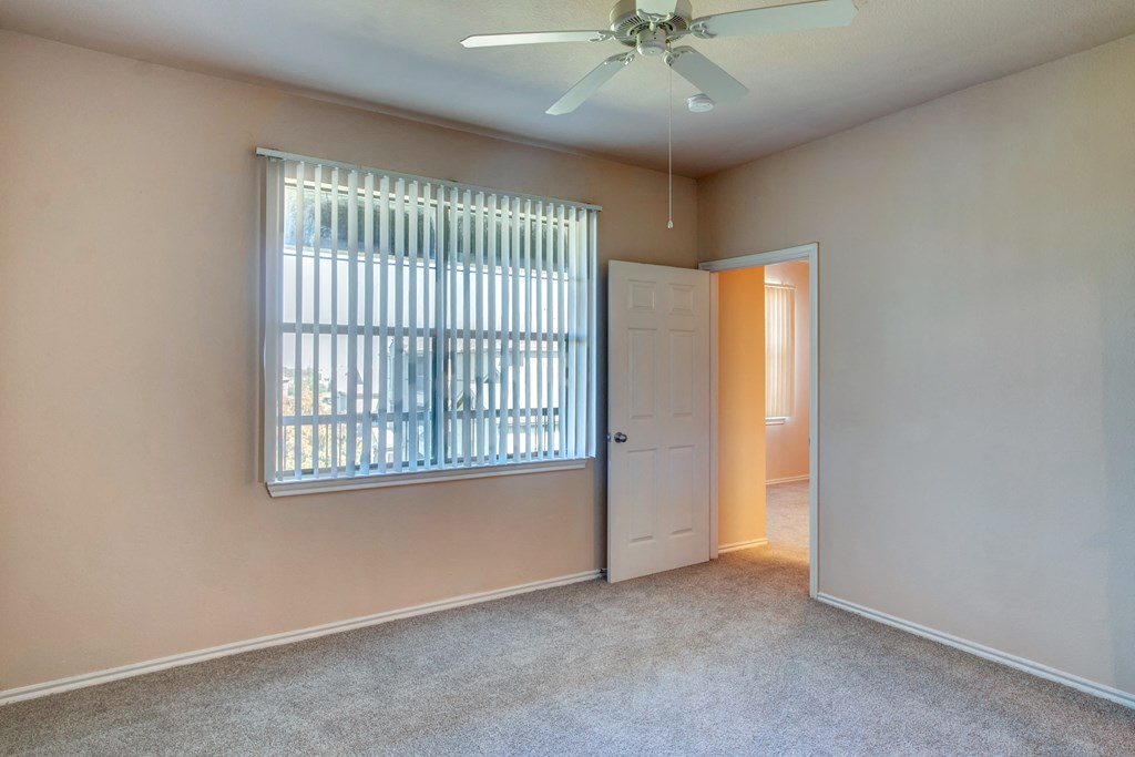 Rosemont at Mayfield Villas Apartments Bedroom and Window
