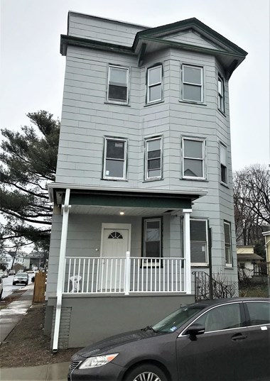 256 Clinton Street 2 Beds Apartment for Rent - Photo Gallery 1