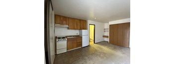 Locust Square Studio Apt