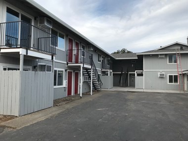 13414 Laird Street 2 Beds Apartment for Rent