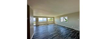 4/3 3052 sqft