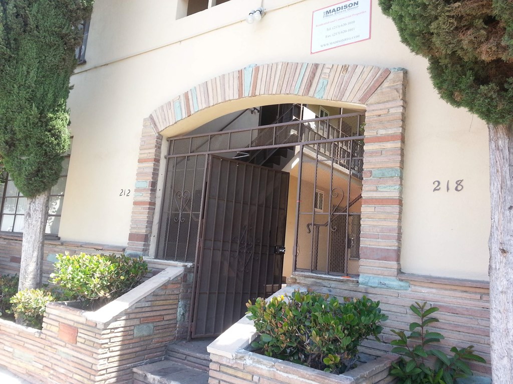 the building in which the apartment is located