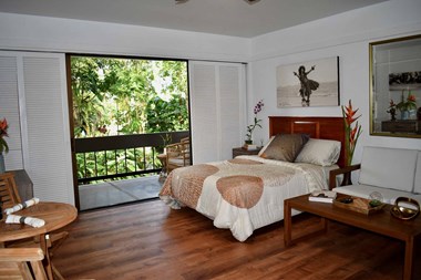 400 Hualani Street Studio Apartment for Rent