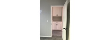 1 Bedroom, 1 Bathroom