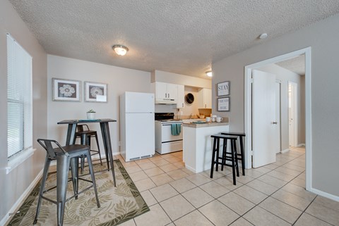 Dining And Kitchen at South Park Apartments, San Antonio, Texas