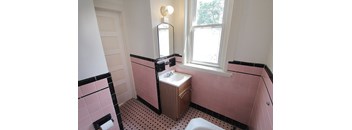 Apt #17 - studio, 1 bath